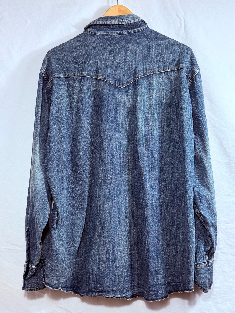 Wrangler Men's Cowboy Cut Long-Sleeve Western Denim Snap Work Shirt 100% Cotton - Picture 5 of 5